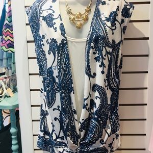 Michael Michael Kors XL/XG Blue/White Paisley Top